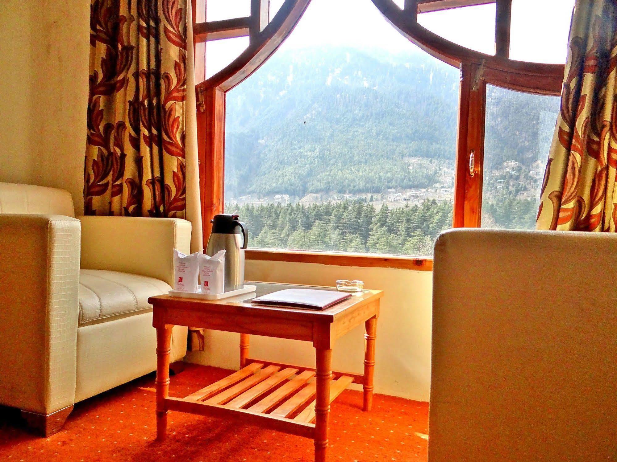 Hotel Vintage Manāli Extérieur photo