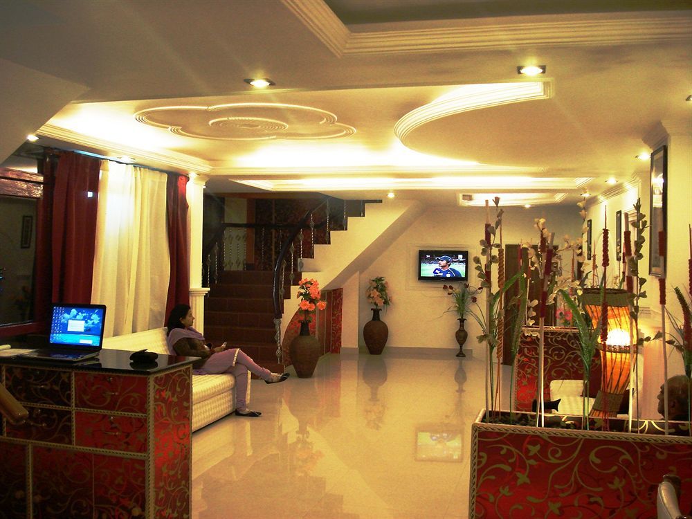 Hotel Vintage Manāli Extérieur photo
