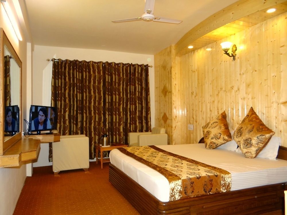 Hotel Vintage Manāli Extérieur photo